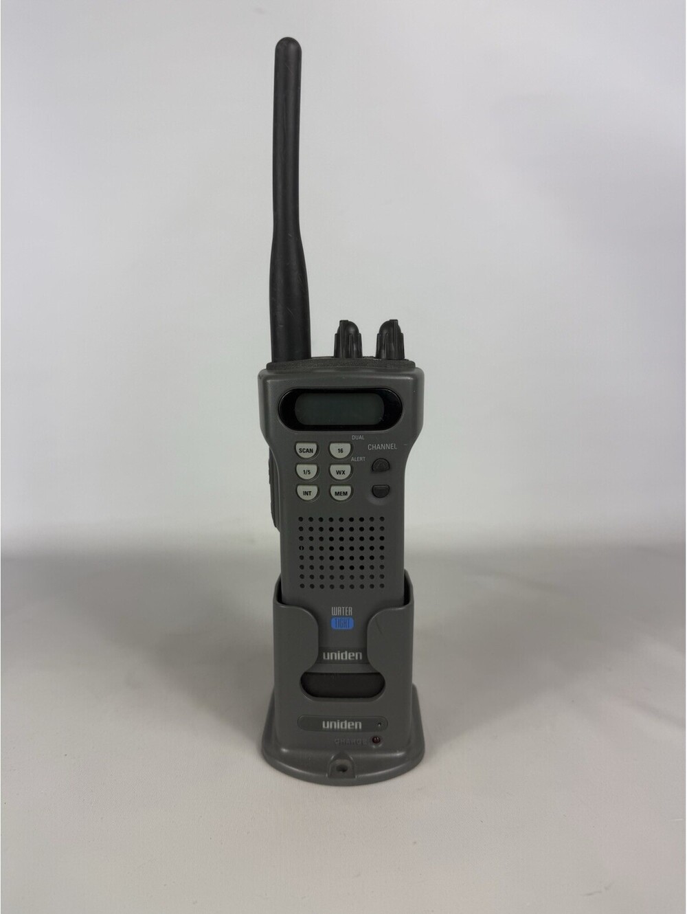 Uniden HH980 VHF Marine Hand Held Radio Water Tight Charger CDR46 STD NO CHARGER